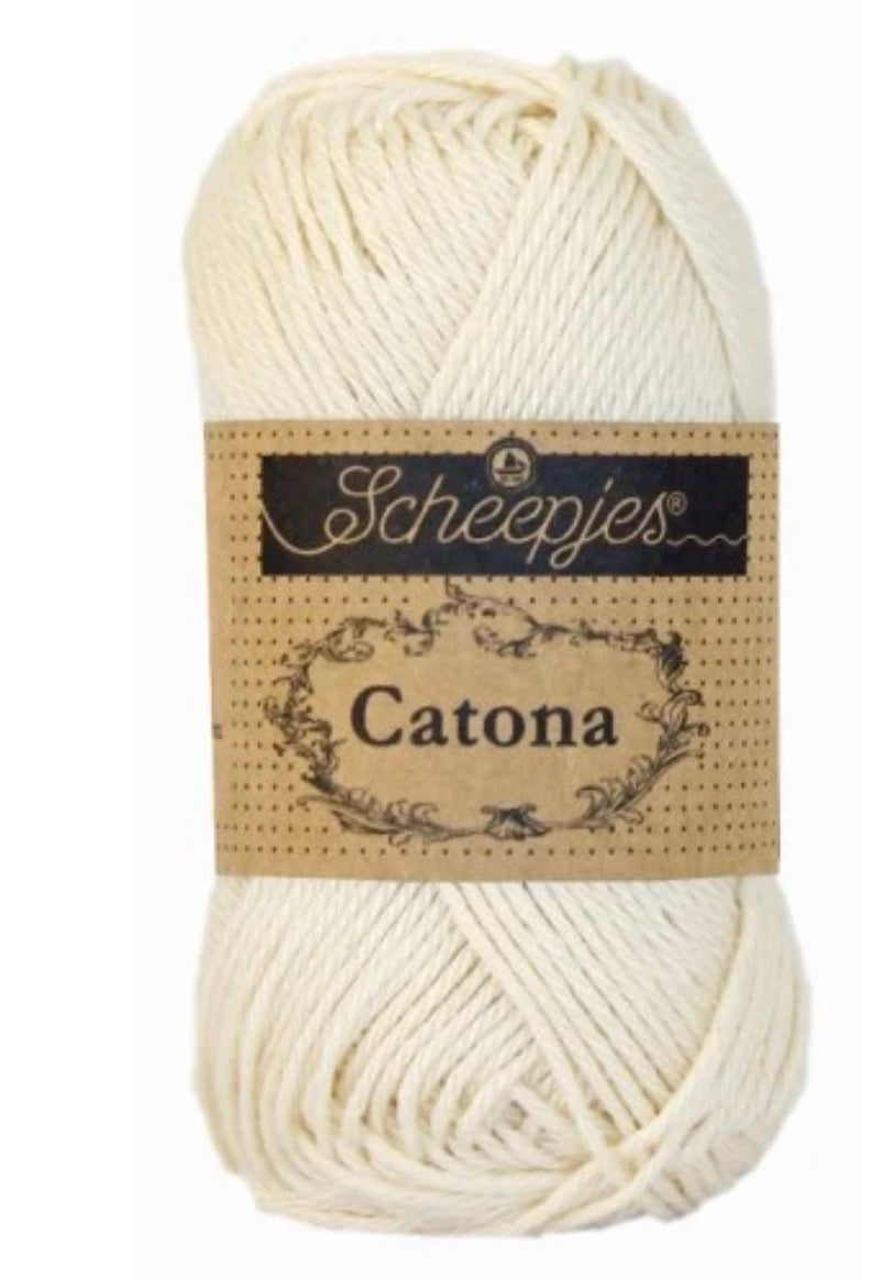 Catona 50g / 130 Old lace / Coton premium pour crochet et amigurumi